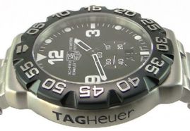 שעון לגבר יוקרתי טאג הייר TAG HEUER FORMULA 1 WAH1010.BA0854 כסוף לוח שחור