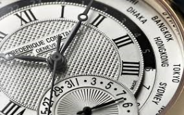 שעון לגבר יוקרתי פרדריק קונסטנט FREDERIQUE CONSTANT FC-718MC4H6 כסוף לוח לבן רצועה שחורה